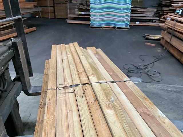 Partij vuren palen geïmpregneerd 210-270x6,8x6,8 cm - afbeelding 5 van  18