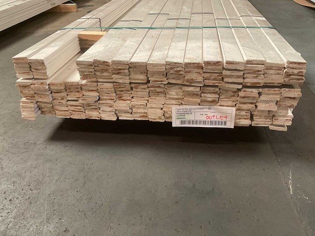 Partij vuren plint recht 12x55 mm - afbeelding 2 van  5