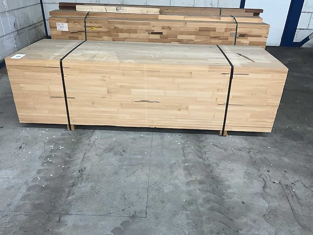 Partij vurenhouten lat en balken - afbeelding 8 van  15