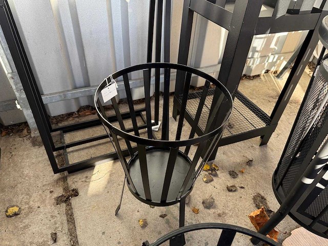 Partij vuurkorven en -schaal - afbeelding 6 van  10