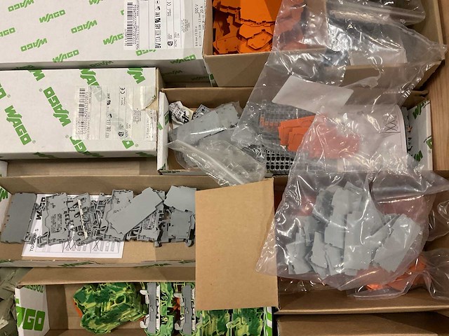 Partij wago installatiemateriaal - afbeelding 7 van  11