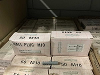 Partij wall plugs m10 (370x)
