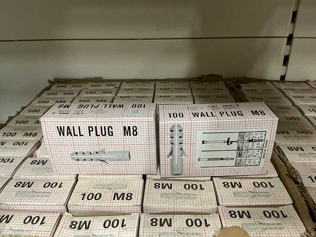 Partij wall plugs m8 (178x) - afbeelding 1 van  2