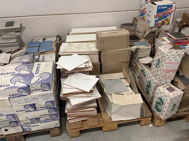 Partij wand en vloer tegels - afbeelding 5 van  9