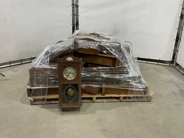 Partij wandklokken - afbeelding 2 van  5