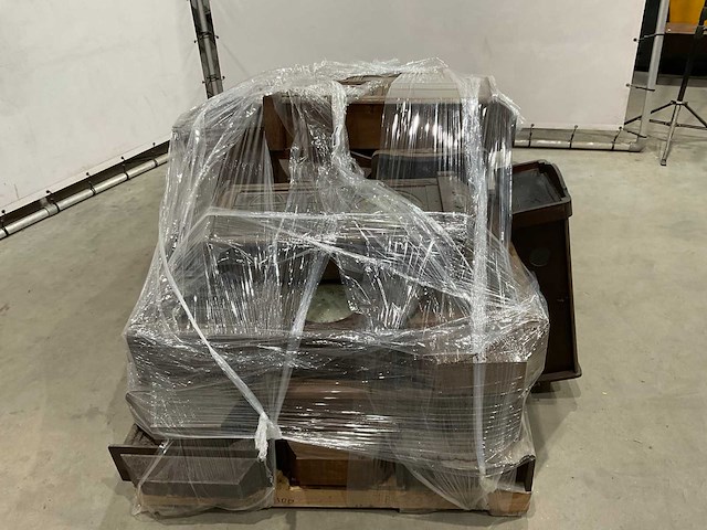 Partij wandklokken - afbeelding 7 van  7