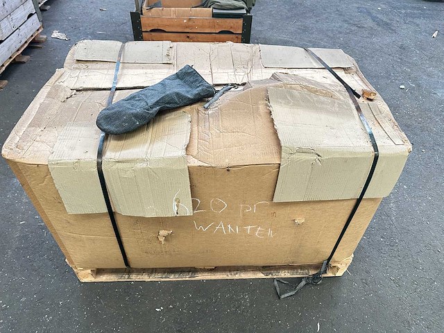 Partij wanten (620 paar) - afbeelding 2 van  3