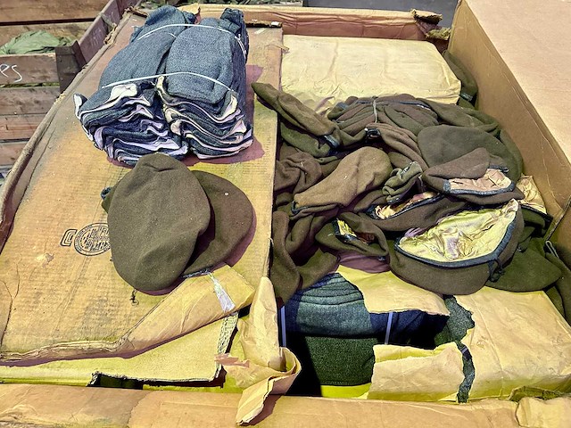 Partij wanten en baretten - afbeelding 2 van  4