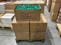 Partij wasknijpers 5,5x1,3cm groen (12500x) - afbeelding 1 van  2