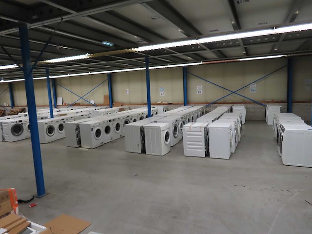 Partij wasmachines en drogers, ca 115 stuks - afbeelding 9 van  17