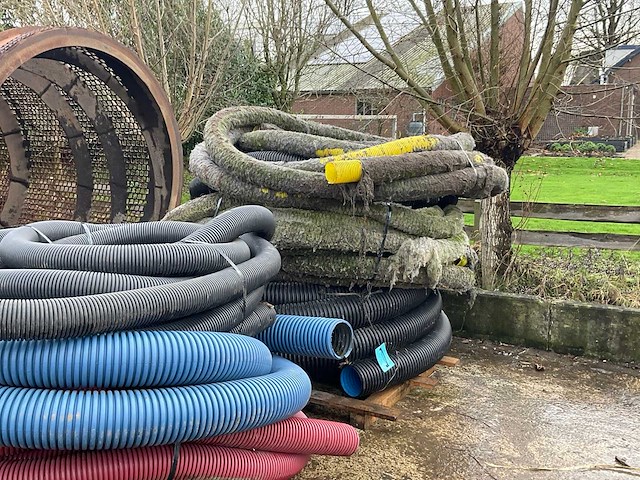 Partij water- en drainage slangen - afbeelding 6 van  6