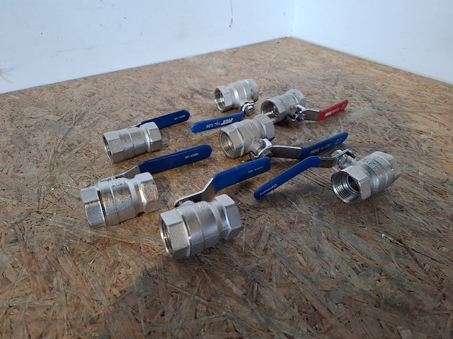 Partij water kogelafsluiters en water kogelkranen dumatco - afbeelding 19 van  39