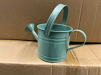 Partij watering cans prague zinc ø12xh11cm green metal (144x) - afbeelding 4 van  5
