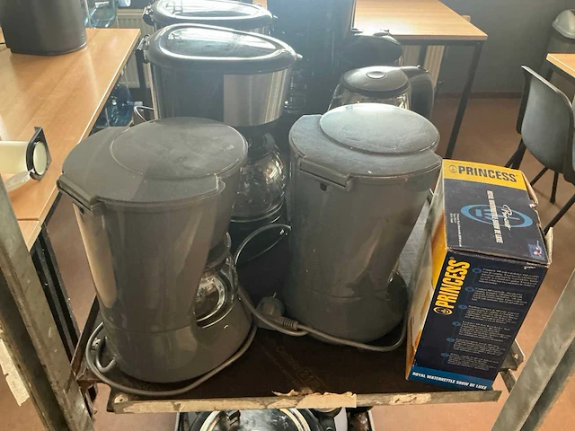 Partij waterkokers en koffiezetapparaten - afbeelding 7 van  10