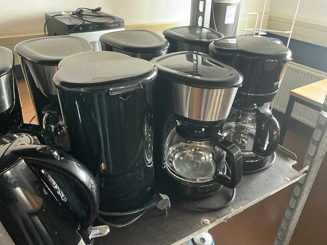 Partij waterkokers en koffiezetapparaten - afbeelding 9 van  10