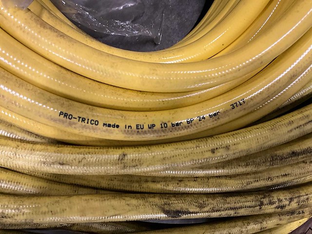 Partij waterslang - afbeelding 3 van  3