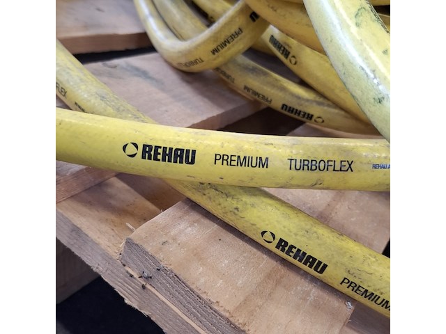 Partij waterslang - afbeelding 6 van  7