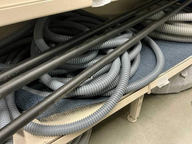 Partij waterslangen - afbeelding 17 van  17