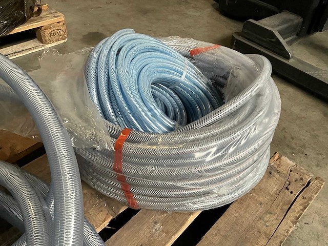 Partij waterslangen - afbeelding 3 van  5
