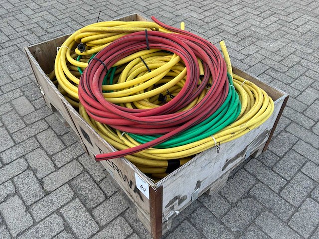Partij waterslangen - afbeelding 2 van  3