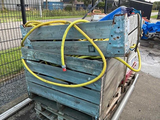 Partij waterslangen - afbeelding 3 van  3