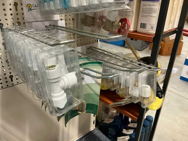 Partij watertoebehoren - afbeelding 4 van  43