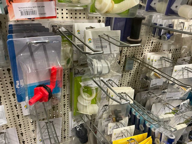 Partij watertoebehoren - afbeelding 14 van  43