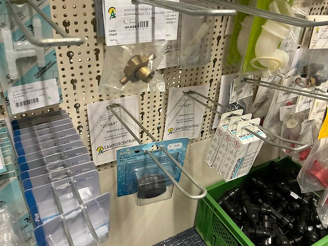 Partij watertoebehoren - afbeelding 15 van  43