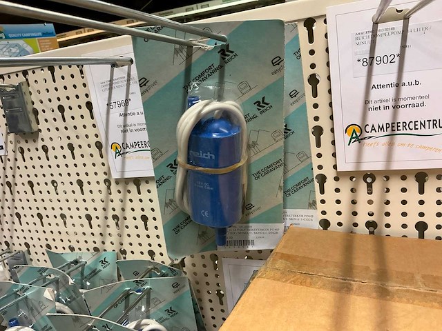 Partij watertoebehoren - afbeelding 35 van  43