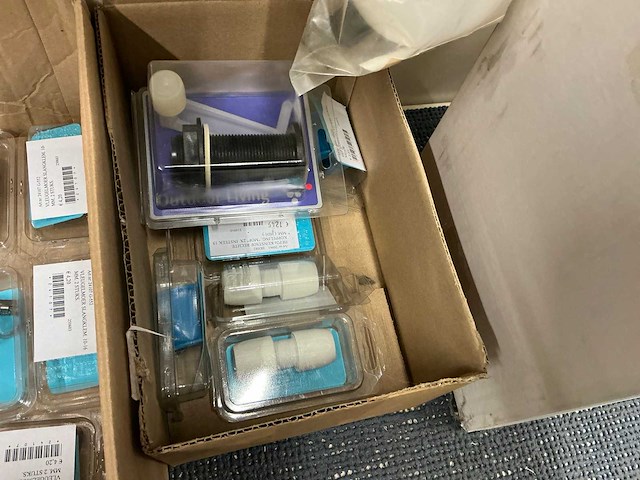 Partij watertoebehoren - afbeelding 38 van  43