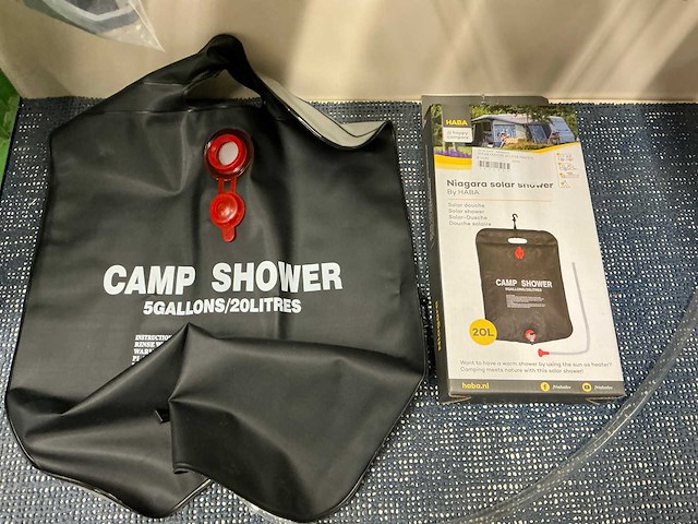 Partij watertoebehoren - afbeelding 41 van  43