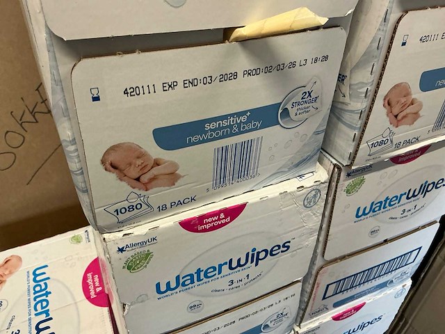 Partij waterwipes sensitive+ (180x) - afbeelding 3 van  3