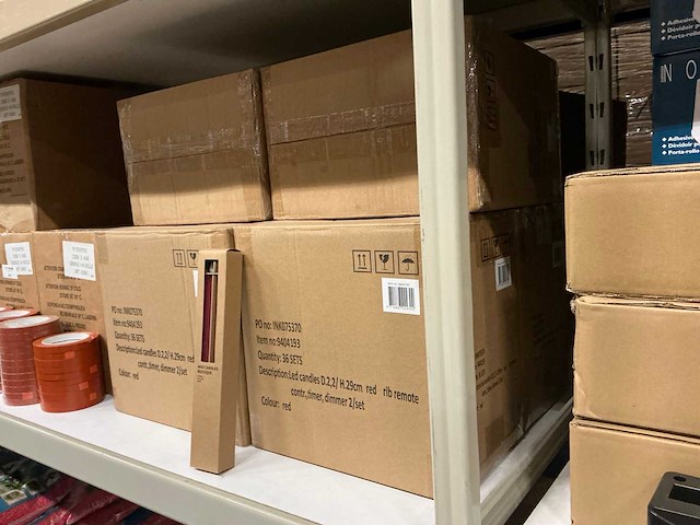 Partij wax led candles rustique sets ø2,2 h29cm red rib remote contr,timer,dimmer (216x) - afbeelding 5 van  6