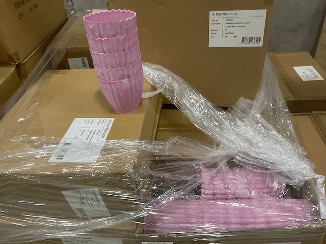 Partij waxineglas op steker - afbeelding 3 van  18