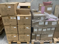 Partij waxineglas op steker - afbeelding 13 van  18