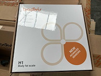 Partij weegschalen en voetmasage - afbeelding 10 van  13