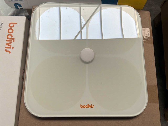 Partij weegschalen en voetmasage - afbeelding 12 van  13