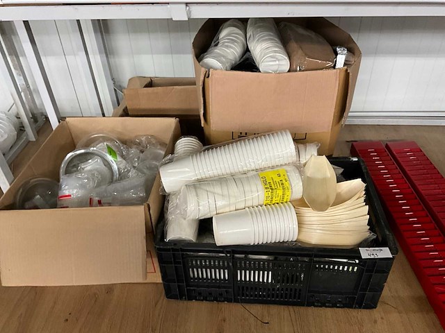 Partij wegwerpservies - afbeelding 1 van  3