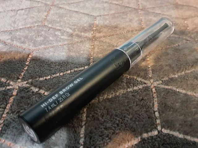 Partij wenkbrauw- en oogmake-up bestaande uit o.a. revitalash hi-def wenkbrauwgel brow gel - afbeelding 2 van  14