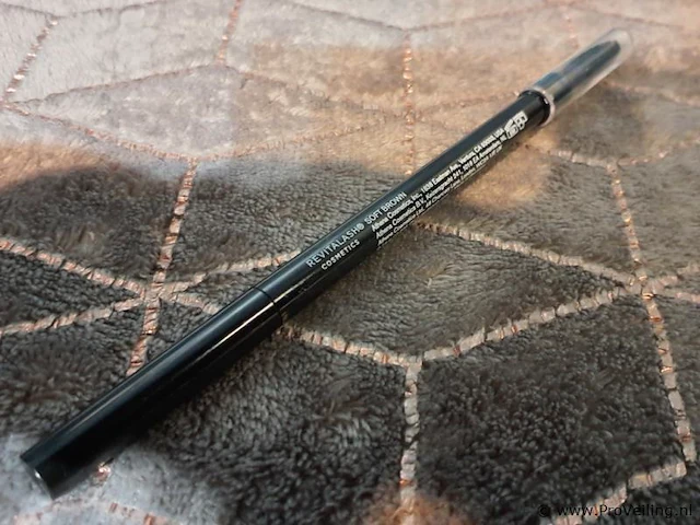 Partij wenkbrauw- en oogmake-up bestaande uit o.a. revitalash hi-def wenkbrauwgel brow gel - afbeelding 3 van  14