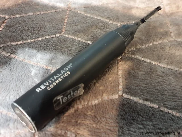 Partij wenkbrauw- en oogmake-up bestaande uit o.a. revitalash hi-def wenkbrauwgel brow gel - afbeelding 5 van  14
