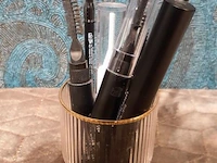 Partij wenkbrauw- en oogmake-up bestaande uit o.a. revitalash hi-def wenkbrauwgel brow gel - afbeelding 6 van  14