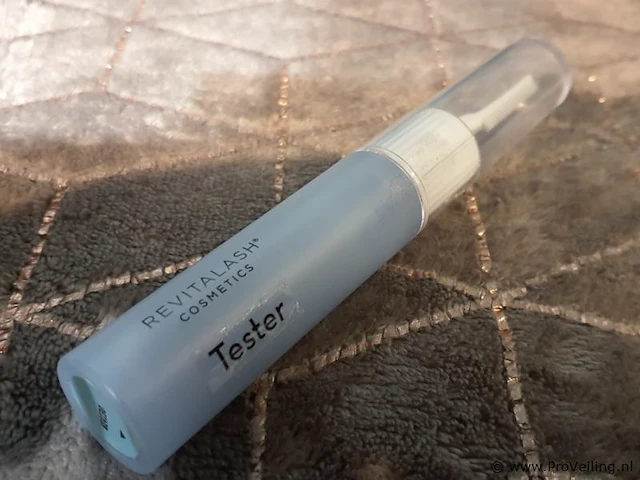 Partij wenkbrauw- en oogmake-up bestaande uit o.a. revitalash hi-def wenkbrauwgel brow gel - afbeelding 14 van  14