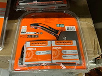 Partij werckmann staple gun with staples (185x) - afbeelding 2 van  4