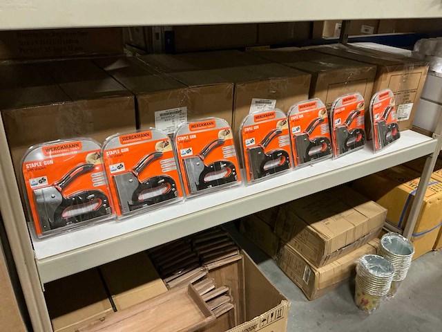 Partij werckmann staple gun with staples (300x) - afbeelding 1 van  3