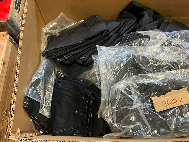 Partij werkbroeken (circa 100 stuks) - afbeelding 2 van  5