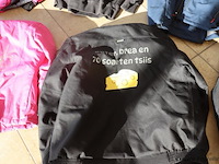 Partij werkjassen & werkschoen, diverse soorten en maten - afbeelding 4 van  9