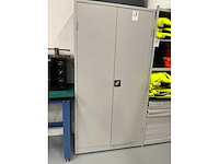 Partij werkkleding en pbm met kast - afbeelding 8 van  8