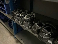 Partij werkkleding en schoenen - afbeelding 22 van  24