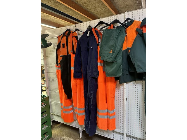 Partij werkkleding stihl - afbeelding 1 van  12